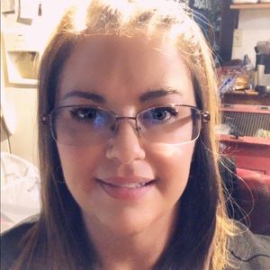 Meet your Posher, Marcia